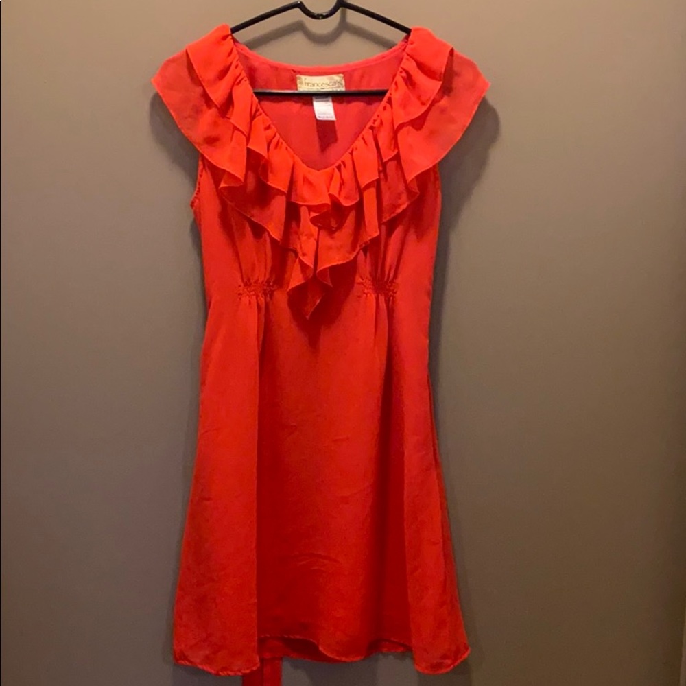 Beautiful, girly dress ready for summer!!